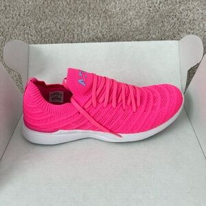 APL TechLoom Wave Fusion Sneakers- Pink Bellflower Speckle